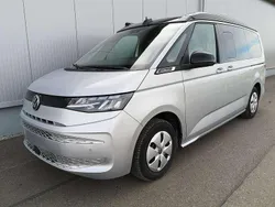 Reflexsilber metallic dach ... Neu 2024 VW T7 Beach Van | 60.315 € (Guter Preis)