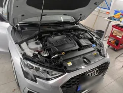 Grau Gebraucht 2021 Audi A3 Sportback Kleinwagen | 23.500 € (Guter Preis)