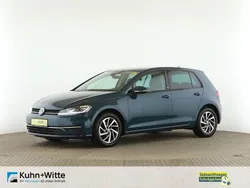 Grün Gebraucht 2017 VW Golf VII Sound Limousine | 17.525 € (Fairer Preis)