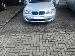 Silber Gebraucht 2008 BMW 116 Kleinwagen | 3.200 €