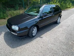 Schwarz Gebraucht 1997 VW Golf III | 3.300 €