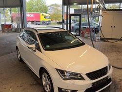 Weiß Gebraucht 2016 Seat Leon FR Limousine | 9.900 € (Fairer Preis)