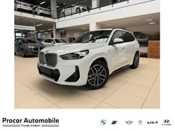 Alpinweiss iii Neu 2025 BMW iX1 M Sport SUV | 59.800 € (Teuer)