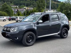Grau Gebraucht 2014 Dacia Duster Lauréate SUV | 6.599 € (Fairer Preis)