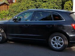 Schwarz Gebraucht 2010 Audi Q5 SUV | 10.500 € (Fairer Preis)