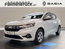 Weiß Gebraucht 2022 Dacia Sandero Expression Kleinwagen | 19.080 € (Fairer Preis)
