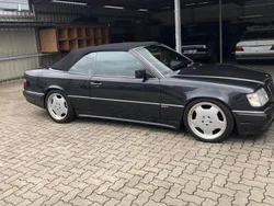 Schwarz Gebraucht 1993 Mercedes E320 AMG Cabrio | 16.900 €