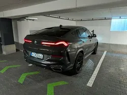 Grau Gebraucht 2021 BMW X6 M50 Performance SUV | 59.000 € (Superpreis)