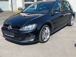 Schwarz Gebraucht 2013 VW Golf VII Highline Limousine | 12.799 € (Etwas zu teuer)