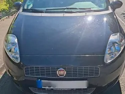 Schwarz Gebraucht 2009 Fiat Punto Kleinwagen | 1.850 € (Fairer Preis)