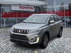 Grau Gebraucht 2023 Suzuki Vitara Comfort SUV | 18.890 € (Fairer Preis)