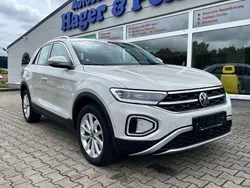 Grau Gebraucht 2024 VW T-Roc Style SUV | 28.990 € (Guter Preis)