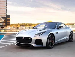 Silber Gebraucht 2017 Jaguar F-Type R | 49.999 €