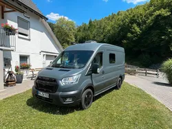 Grau Gebraucht 2020 Ford Transit Van / Kleinbus | 36.000 €