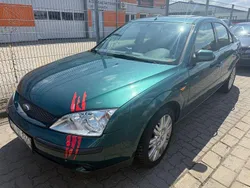 Grün Gebraucht 2001 Ford Mondeo Ambiente Limousine | 2.200 € (Fairer Preis)