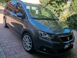 Grau Gebraucht 2014 Seat Alhambra Van / Kleinbus | 11.000 € (Fairer Preis)