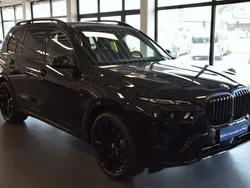 Schwarz Gebraucht 2023 BMW X7 Performance SUV | 138.040 €