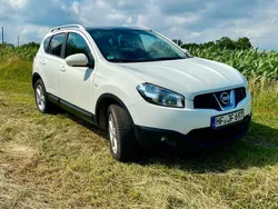 Weiß Gebraucht 2011 Nissan Qashqai SUV | 9.130 € (Teuer)