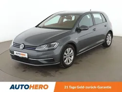 Grau Gebraucht 2019 VW Golf VII Comfortline Limousine | 14.620 € (Guter Preis)