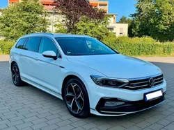 Weiß Gebraucht 2020 VW Passat R-line Kombi | 22.300 € (Guter Preis)