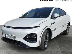 Weiß Gebraucht 2025 XPENG G6 AWD Performance SUV | 43.042 € (Fairer Preis)