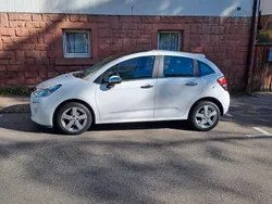 Weiß Gebraucht 2016 Citroën C3 PureTech Kleinwagen | 7.490 € (Fairer Preis)
