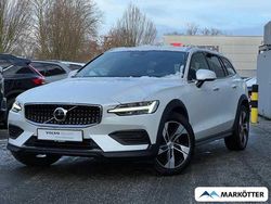 Gebraucht 2022 Volvo V60 CC Kombi | 37.900 € (Etwas zu teuer)