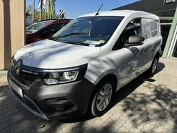 Weiß Gebraucht 2023 Renault Kangoo Rapid Extra Van / Kleinbus | 19.997 € (Etwas zu teuer)