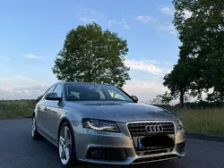 Grau Gebraucht 2009 Audi A4 Kombi | 8.000 € (Etwas zu teuer)