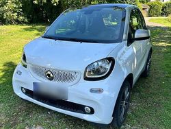 Weiß Gebraucht 2017 Smart ForTwo Electric Drive Kleinwagen | 7.500 €
