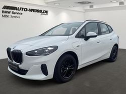 Alpinweiss iii (weiss) Gebraucht 2023 BMW 225 Active Tourer Luxury Line Van / Kleinbus | 30.900 € (Guter Preis)