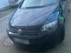 Schwarz Gebraucht 2010 VW Golf Plus Van / Kleinbus | 6.900 € (Fairer Preis)