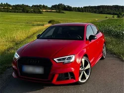 Rot Gebraucht 2020 Audi A3 S-Line Limousine | 23.000 € (Guter Preis)