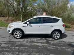 Weiß Gebraucht 2010 Ford Kuga Titanium SUV | 8.200 € (Fairer Preis)
