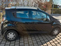 Schwarz Gebraucht 2010 Chevrolet Spark Kleinwagen | 849 € (Fairer Preis)