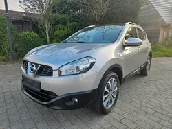 Silber Gebraucht 2010 Nissan Qashqai SUV | 5.900 € (Fairer Preis)