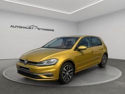 Gelb Gebraucht 2017 VW Golf VII Highline Limousine | 14.900 € (Guter Preis)