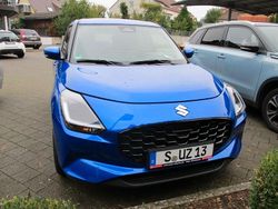 Blau Gebraucht 2025 Suzuki Swift Comfort+ Limousine | 22.000 € (Teuer)