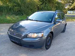 Grau Gebraucht 2004 Volvo V50 Kombi | 1.299 € (Guter Preis)