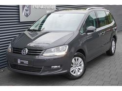 Grau (uranograu) Gebraucht 2021 VW Sharan Van / Kleinbus | 31.990 € (Etwas zu teuer)