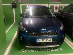 Blau Gebraucht 2022 Kia Niro Vision SUV | 21.600 € (Fairer Preis)