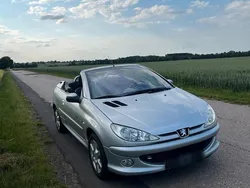 Silber Gebraucht 2005 Peugeot 206 CC Cabrio | 1.899 € (Etwas zu teuer)