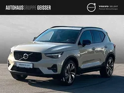 Sand dune Gebraucht 2024 Volvo XC40 Plus SUV | 39.890 € (Fairer Preis)