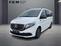 Weiß Gebraucht 2022 Mercedes EQV300 Avantgarde Van / Kleinbus | 46.570 € (Fairer Preis)