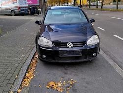 Schwarz Gebraucht 2008 VW Golf V United Limousine | 2.950 € (Fairer Preis)