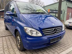 Blau Gebraucht 2005 Mercedes Viano Van / Kleinbus | 5.990 € (Etwas zu teuer)