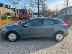 Grau Gebraucht 2014 Volvo V40 Summum Limousine | 3.799 € (Superpreis)