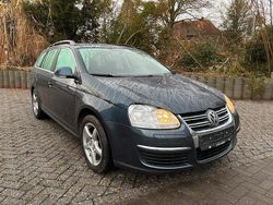 Blau Gebraucht 2008 VW Golf V Kombi | 2.500 € (Guter Preis)