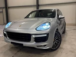 Grau Gebraucht 2016 Porsche Cayenne GTS SUV | 39.900 € (Fairer Preis)