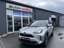 Silber Neu 2025 Toyota Yaris Cross SUV | 28.540 € (Guter Preis)